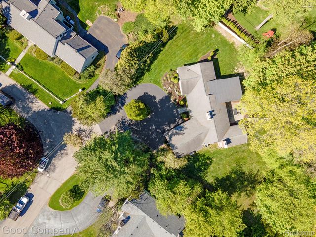 4230 Orchard Way, Bloomfield Hills, MI 48301