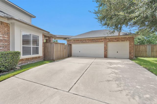 6910 Lotus Creek Court, Spring, TX 77379