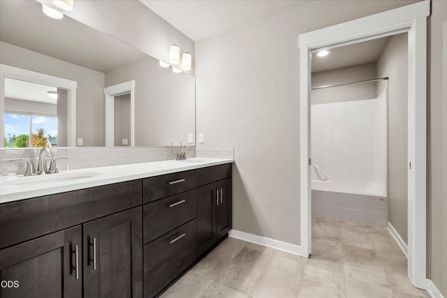 20991 NE Legend Place, Bend, OR 97701