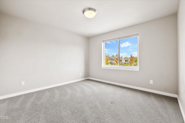 20991 NE Legend Place, Bend, OR 97701
