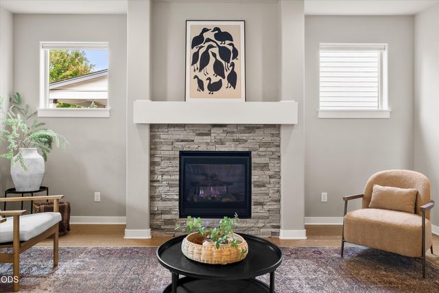 20991 NE Legend Place, Bend, OR 97701