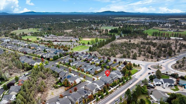 20991 NE Legend Place, Bend, OR 97701