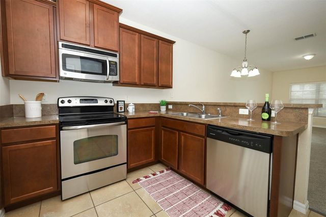 5221 WINDSOR LAKE CIRCLE, Sanford, FL 32773