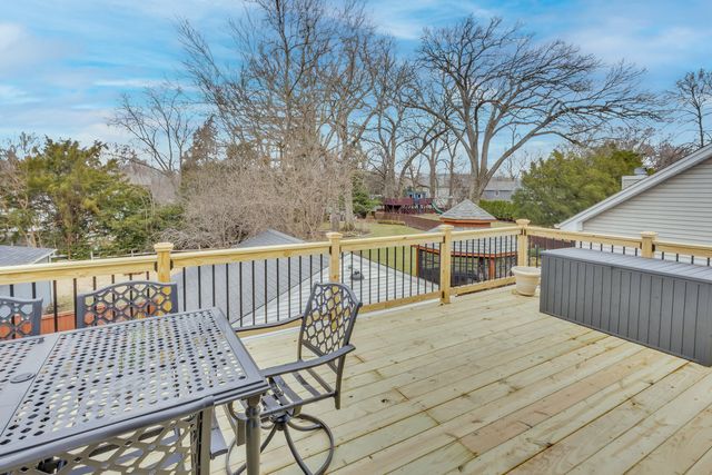 228 W Grove Street, Lombard, IL 60148