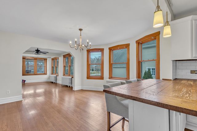 228 W Grove Street, Lombard, IL 60148