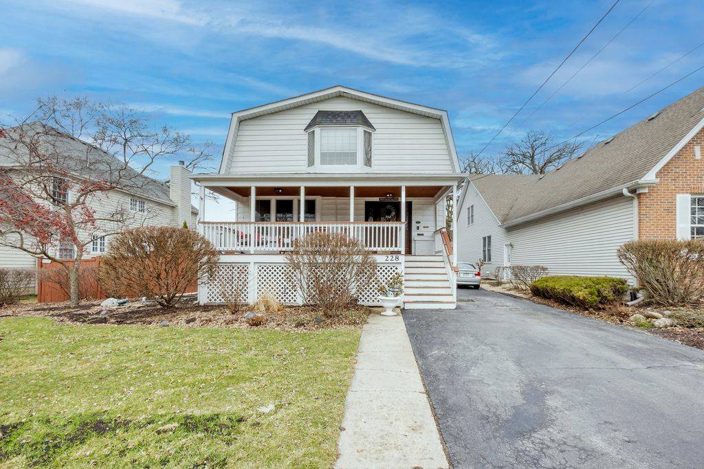 228 W Grove Street, Lombard, IL 60148