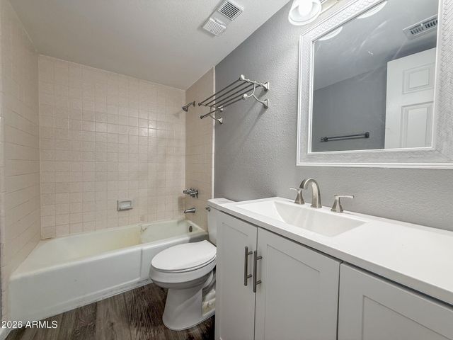 5110 N 31ST Way 316, Phoenix, AZ 85016