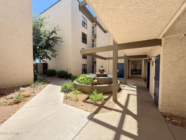 5110 N 31ST Way 316, Phoenix, AZ 85016