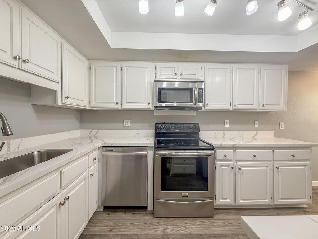 5110 N 31ST Way 316, Phoenix, AZ 85016