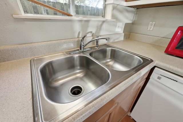 201 E College Boulevard UNIT 11, Niceville, FL 32578