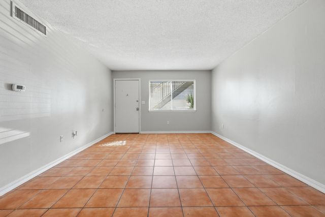201 E College Boulevard UNIT 11, Niceville, FL 32578