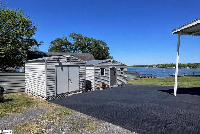 20 Apache Drive, Waterloo, SC 29384