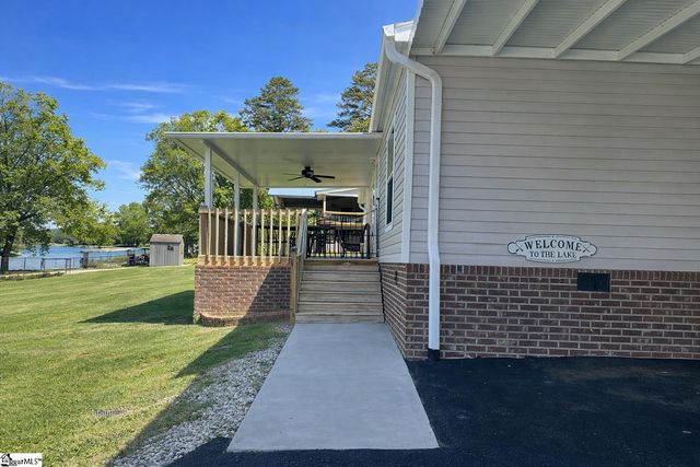 20 Apache Drive, Waterloo, SC 29384