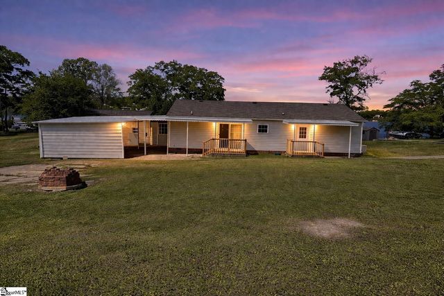 20 Apache Drive, Waterloo, SC 29384
