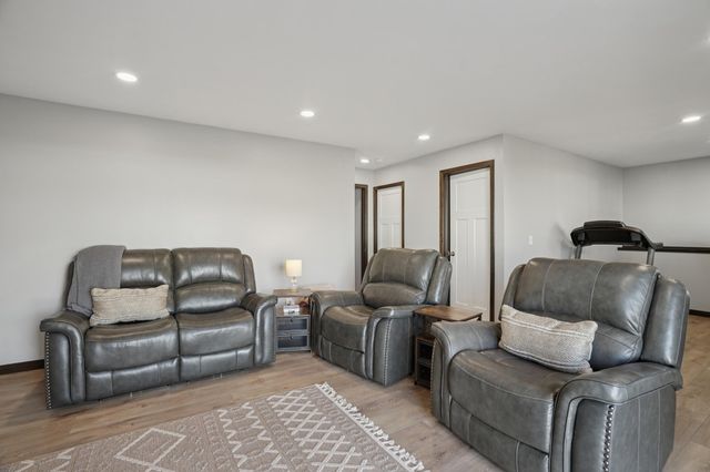 4175 89th Street NE, Monticello, MN 55362