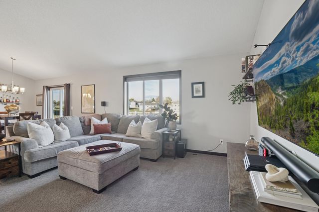 4175 89th Street NE, Monticello, MN 55362