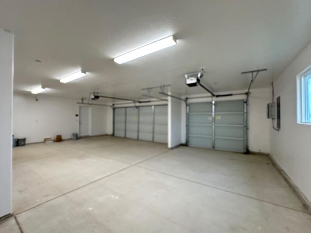 20568 Road 31, Madera, CA 93638