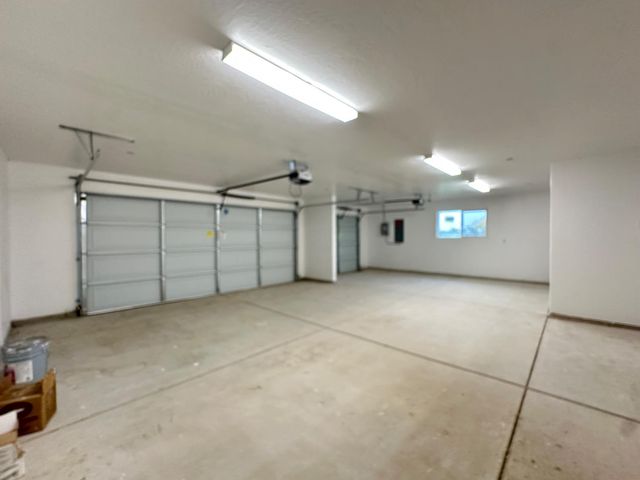 20568 Road 31, Madera, CA 93638