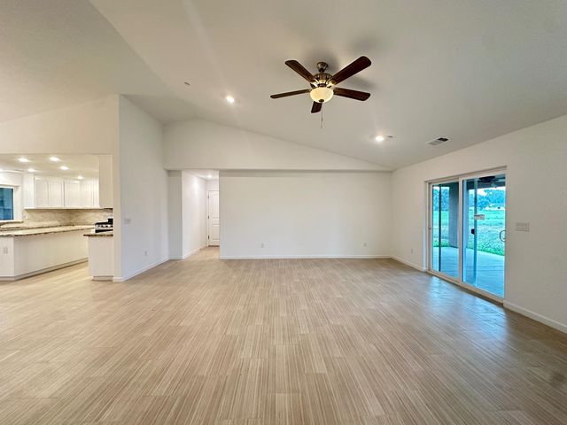 20568 Road 31, Madera, CA 93638