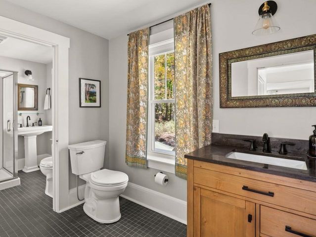 1506 Oak Hill Road, Williston, VT 05495