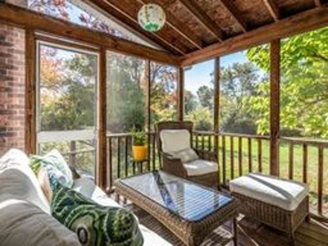1506 Oak Hill Road, Williston, VT 05495