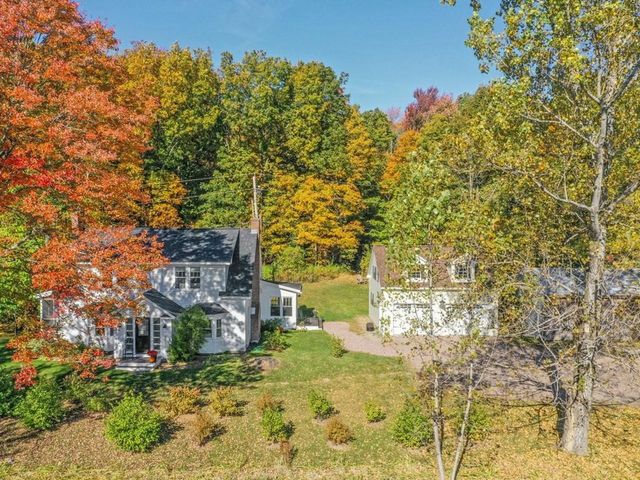1506 Oak Hill Road, Williston, VT 05495
