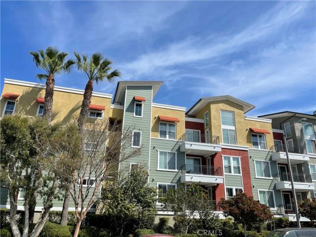 2349 Jefferson Street 102, Torrance, CA 90501