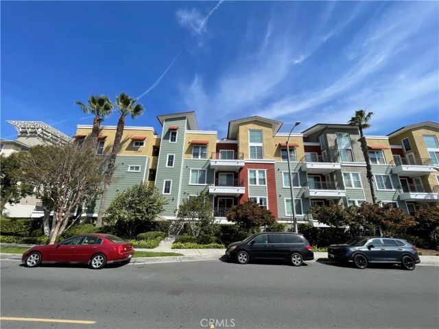 2349 Jefferson Street 102, Torrance, CA 90501