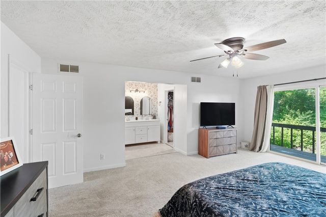 2116 Tullis Drive, Middletown, OH 45042