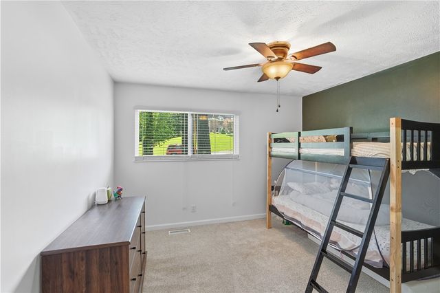 2116 Tullis Drive, Middletown, OH 45042