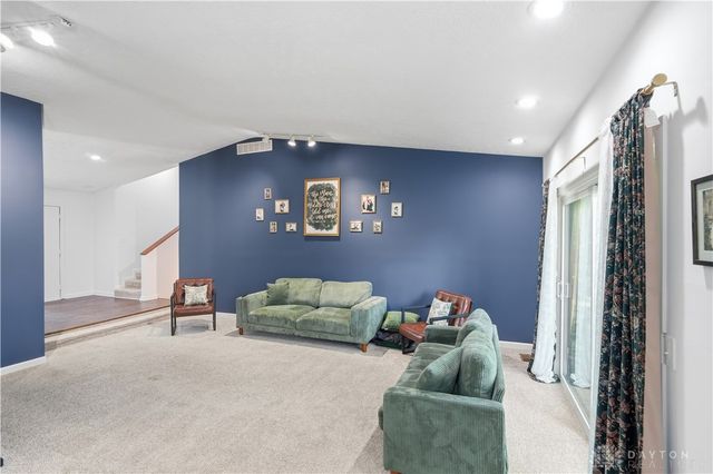 2116 Tullis Drive, Middletown, OH 45042