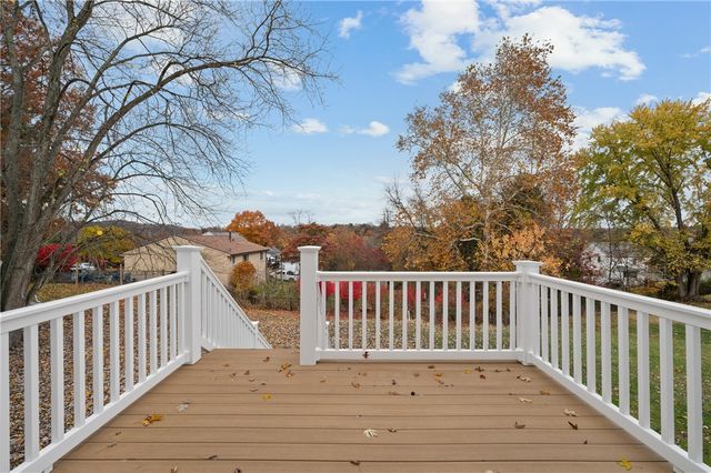 909 North Ave, Verona, PA 15147