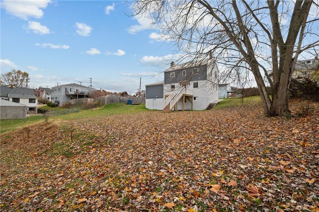 909 North Ave, Verona, PA 15147