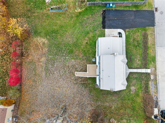 909 North Ave, Verona, PA 15147