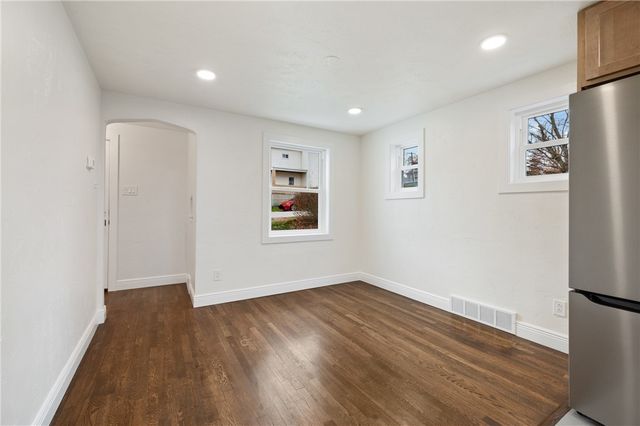 909 North Ave, Verona, PA 15147