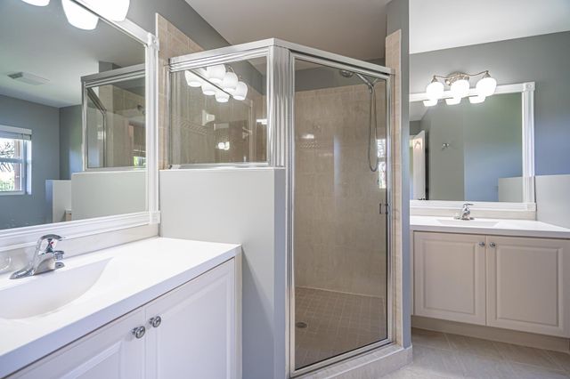 460 Rainbow Springs Terrace, Royal Palm Beach, FL 33411