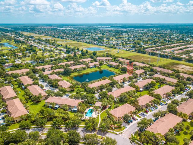 460 Rainbow Springs Terrace, Royal Palm Beach, FL 33411