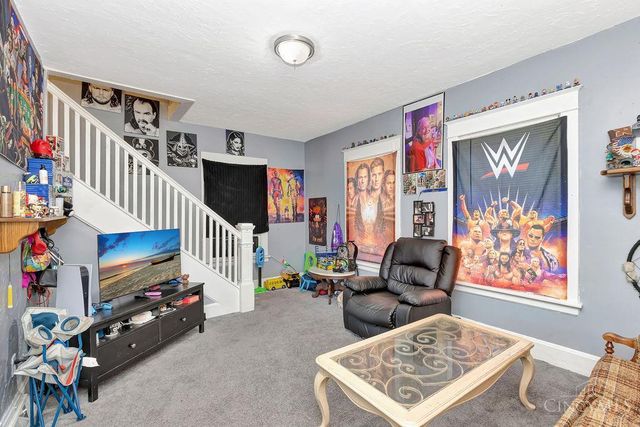 704 Fourteenth Avenue, Middletown, OH 45044