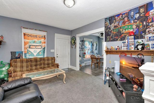 704 Fourteenth Avenue, Middletown, OH 45044