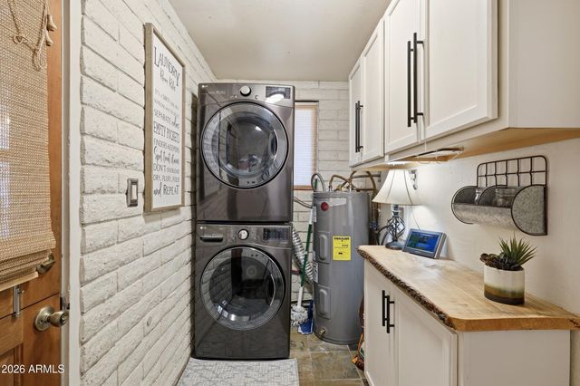 10685 E Valley View Drive, Gold Canyon, AZ 85118