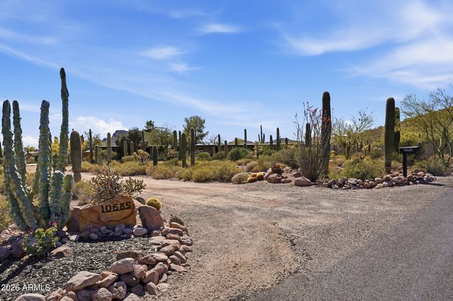 10685 E Valley View Drive, Gold Canyon, AZ 85118