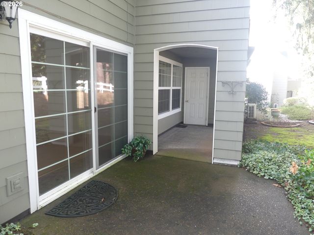 8405 Sw CURRY Dr D, Wilsonville, OR 97070