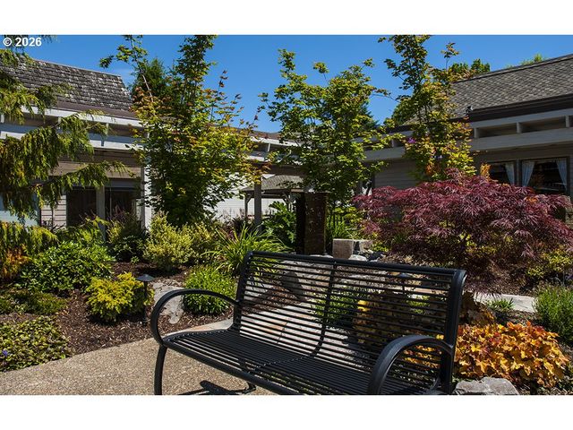 8405 Sw CURRY Dr D, Wilsonville, OR 97070