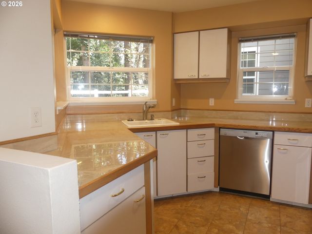 8405 Sw CURRY Dr D, Wilsonville, OR 97070