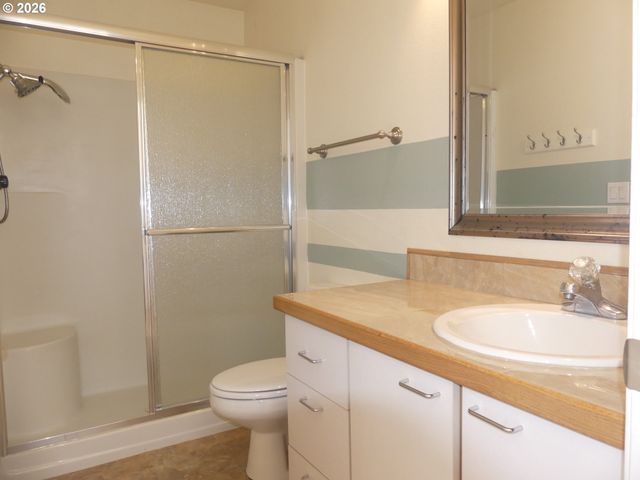 8405 Sw CURRY Dr D, Wilsonville, OR 97070