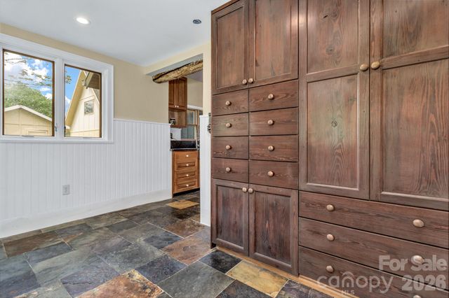 45 Sugar Cove Road, Weaverville, NC 28787