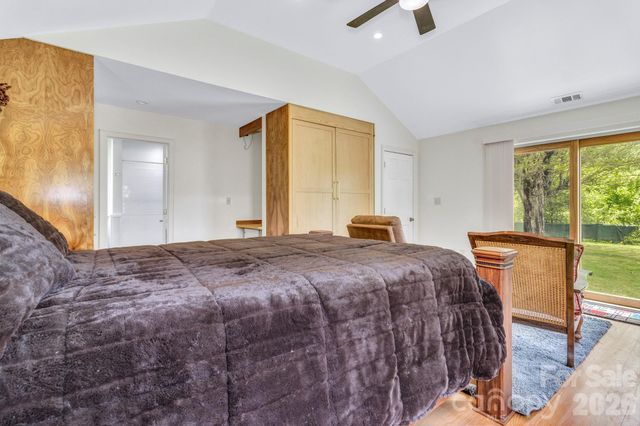 45 Sugar Cove Road, Weaverville, NC 28787