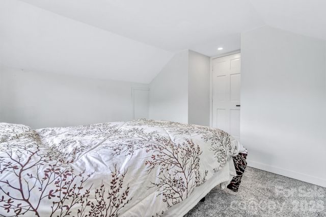 45 Sugar Cove Road, Weaverville, NC 28787