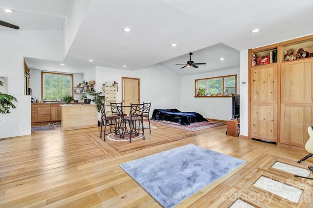 45 Sugar Cove Road, Weaverville, NC 28787