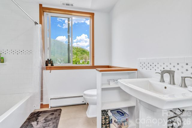 45 Sugar Cove Road, Weaverville, NC 28787